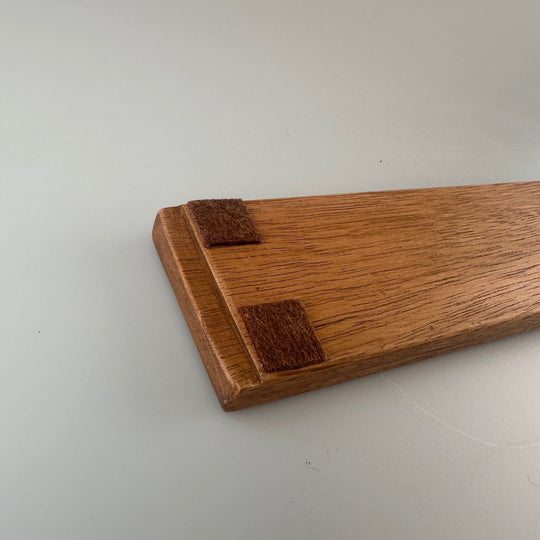 E.W.B. – Whisky Glass Holder – Handmade Oak – For Tastings - Mood4whisky