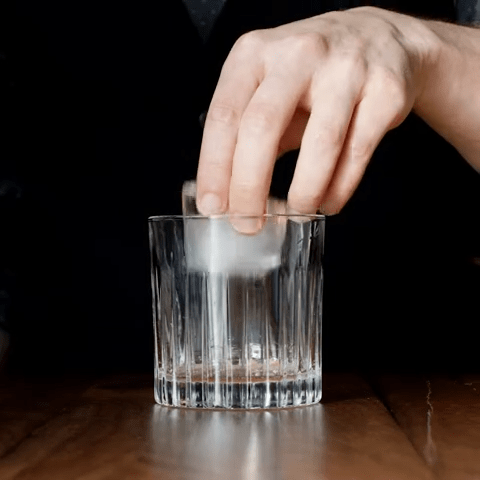 In this photo Cocktail kit Old Fashioned - for 4 drinks - US Mood4whisky