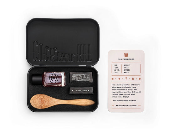 In this photo Cocktail kit Old Fashioned - for 4 drinks - US Mood4whisky