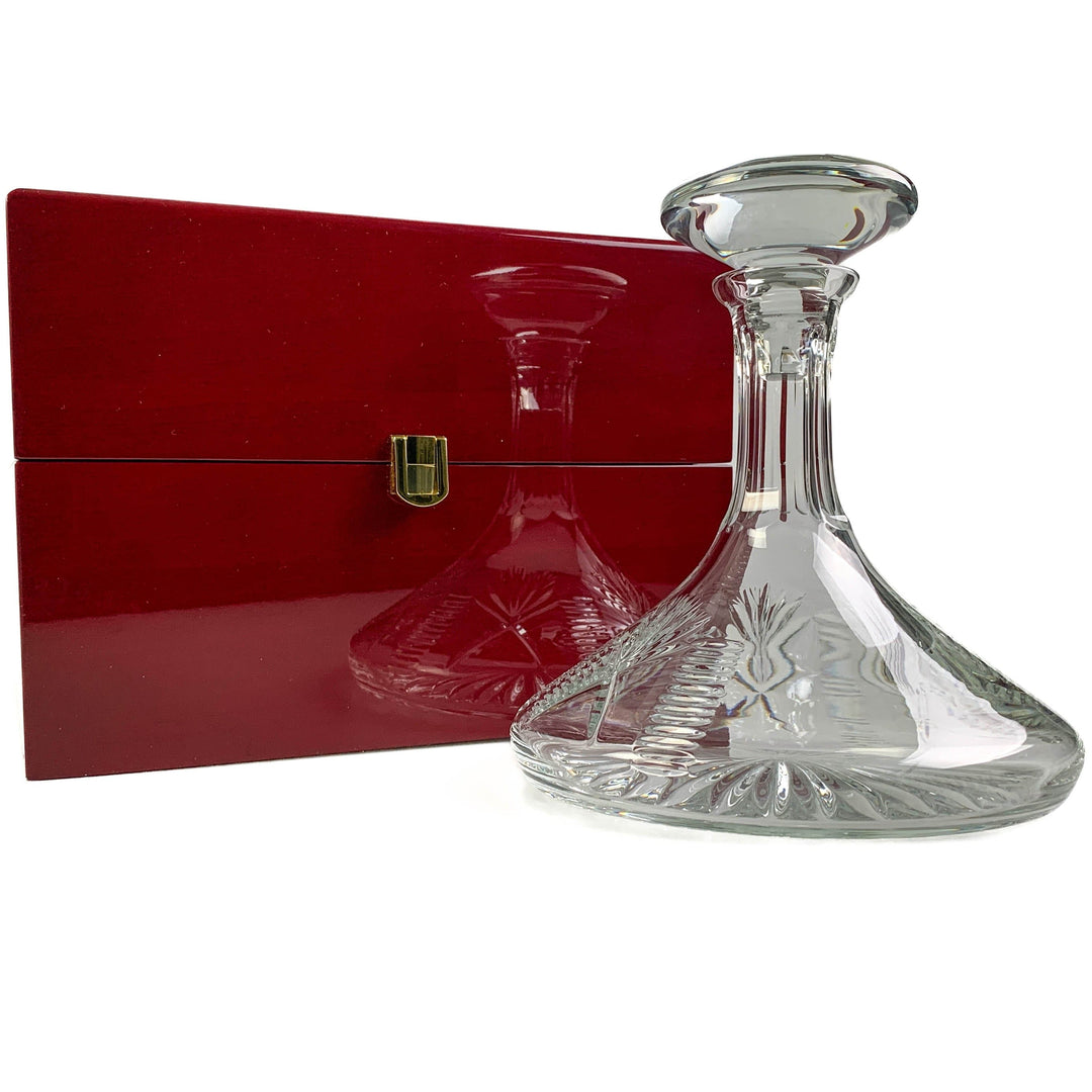 In this photo Glencairn Bothwell Ships Decanter Mood4Whisky