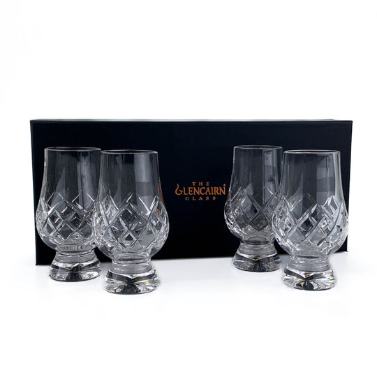 In this photo Glencairn Gift Set of 4 Cut Glasses Mood4Whisky