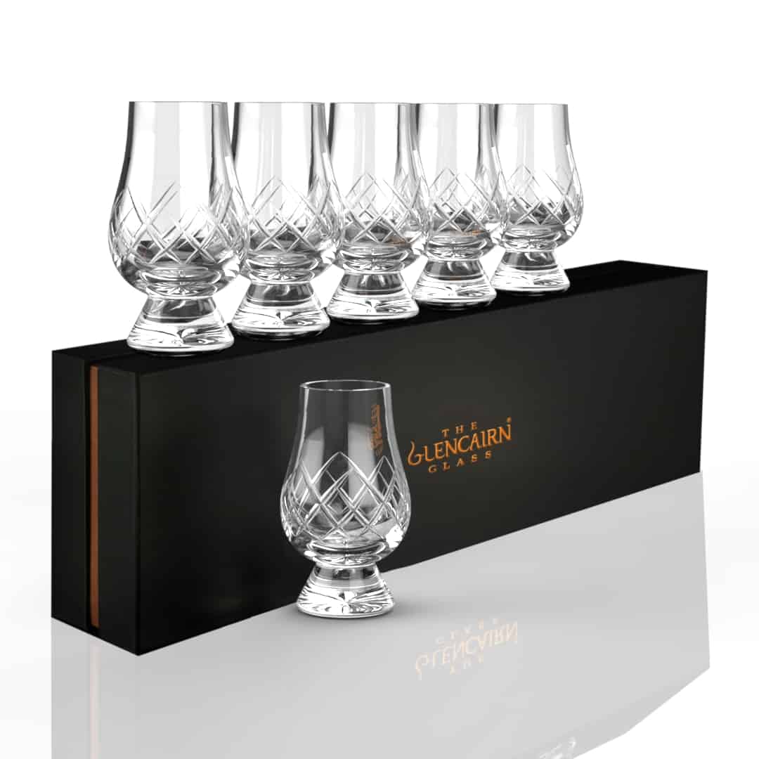 In this photo Glencairn Gift Set of 6 Cut Glasses Mood4Whisky