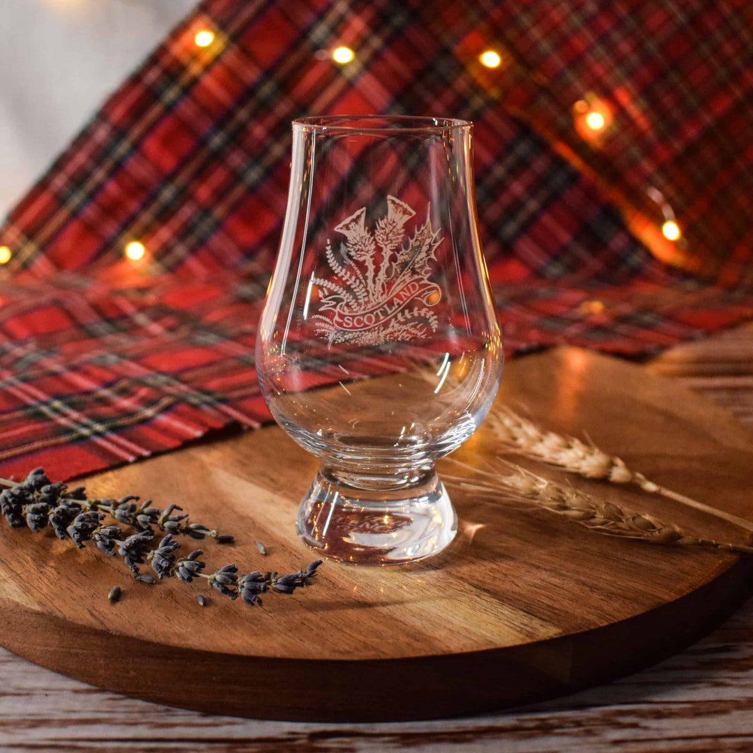 In this photo Glencairn Glass – Scottish Gift Set of 6 Mood4Whisky