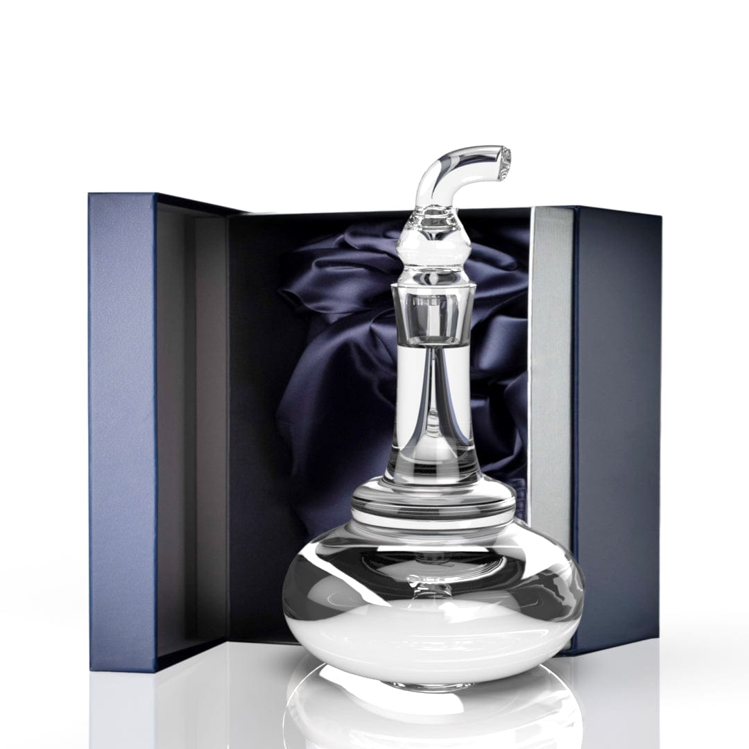 In this photo Glencairn Pot Still Decanter Mood4Whisky