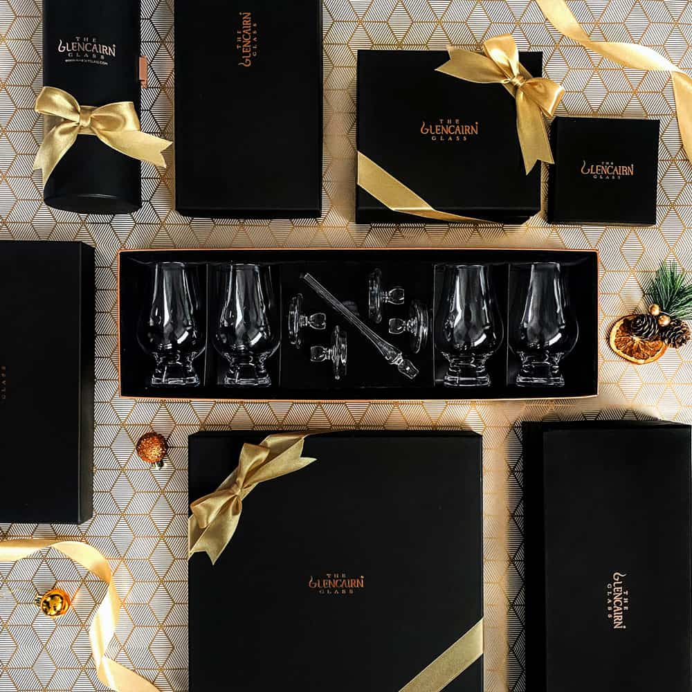 In this photo Glencairn Tasting Pack Mood4whisky