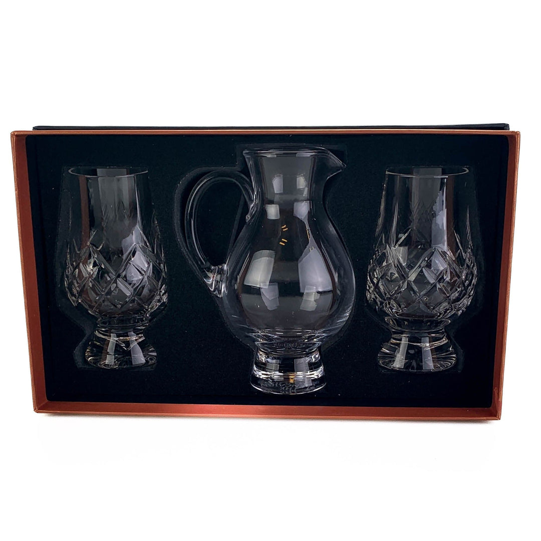 In this photo Glencairn Water Jug Gift Set with 2 Cut Glasses Mood4Whisky