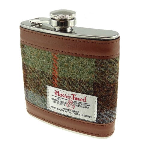In this photo Hip Flask in MacLeod Tartan - Harris Tweed - Glen Appin of Scotland Mood4Whisky