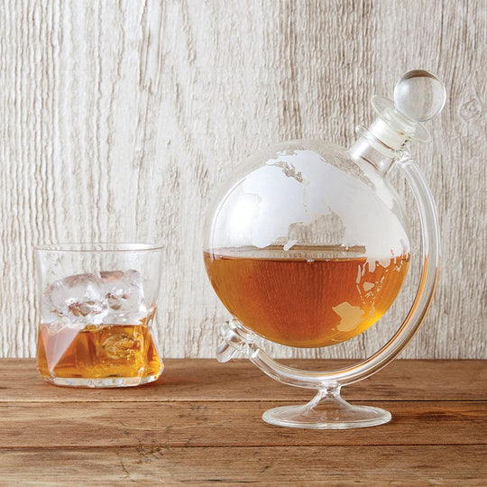 In this photo Whisky Decanter Globe - 750ml - Hand Blown - Original Products Mood4whisky