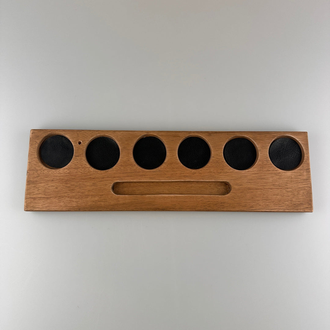 In this photo Whisky Glass Holder Wide with Glassware - Handmade - E.W.B. Belgium Mood4Whisky