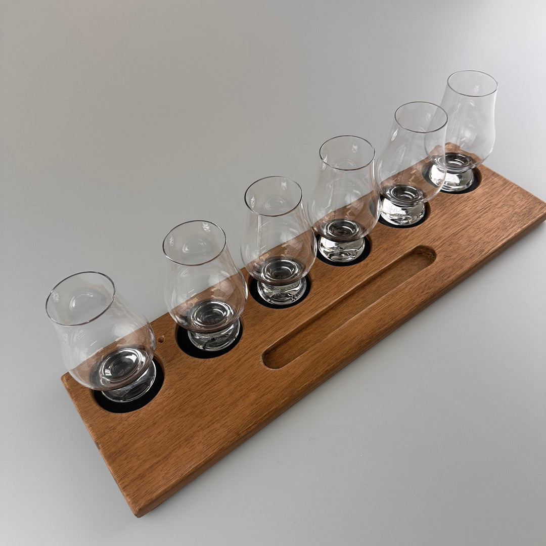 In this photo Whisky Glass Holder Wide with Glassware - Handmade - E.W.B. Belgium Mood4Whisky