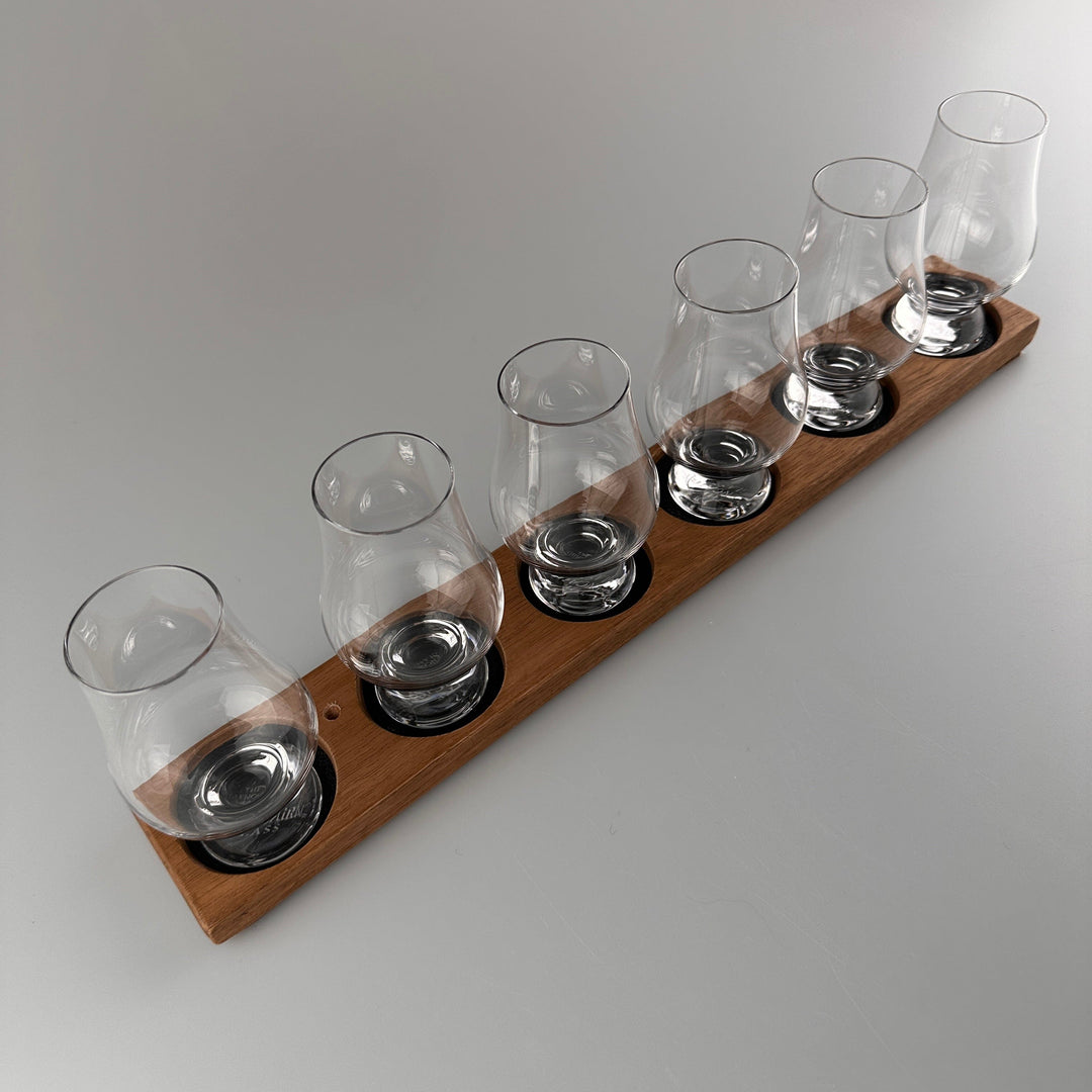 In this photo Whisky glass holder with glassware - Handmade - E.W.B. Belgium Mood4Whisky