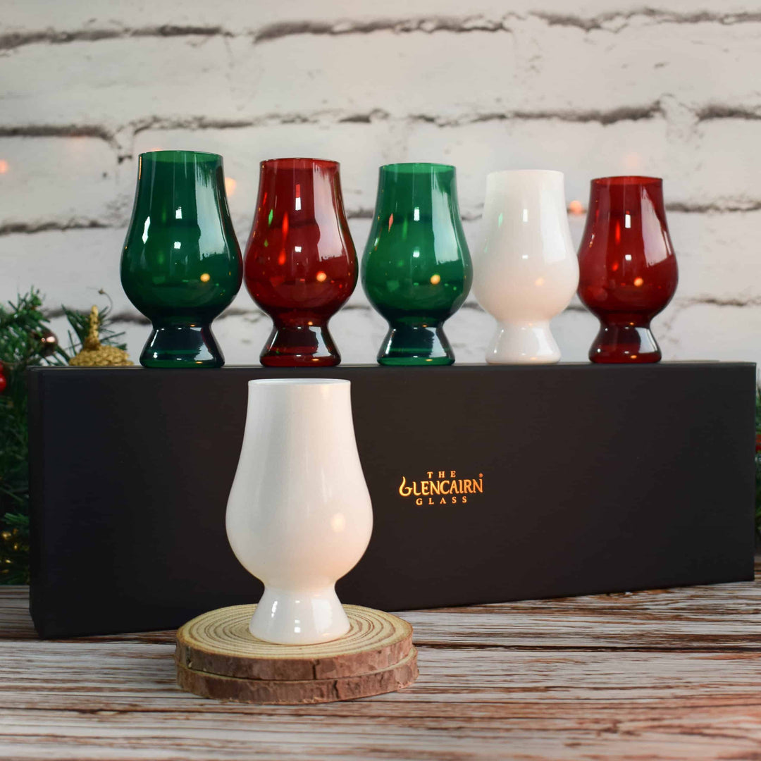 In this photo Glencairn CHRISTMAS Gift Set 6x Whisky Glass MoodCompanyNL