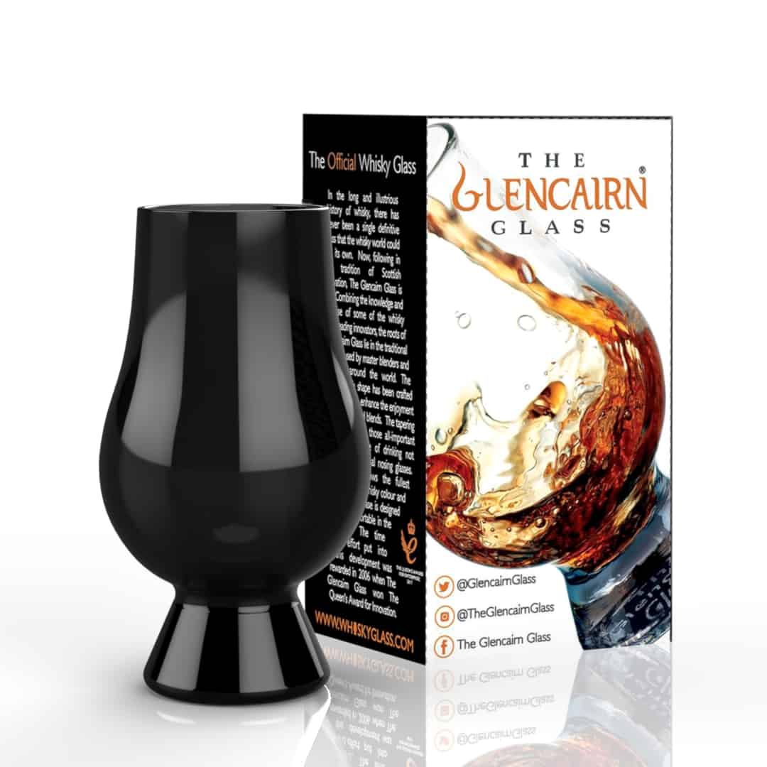 In this photo Glencairn Whisky Glass Black MoodCompanyNL