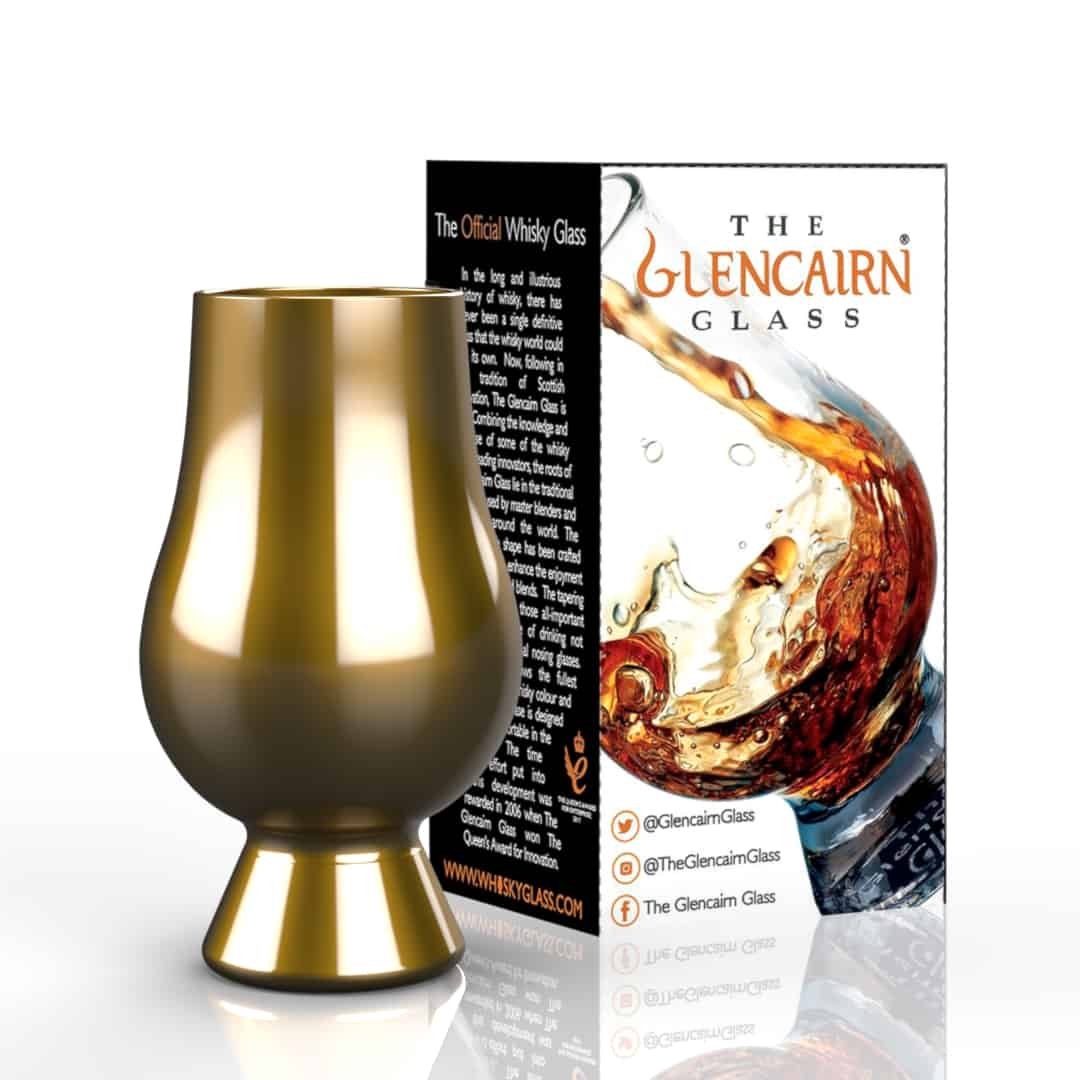 In this photo Glencairn Whisky Glass Gold MoodCompanyNL