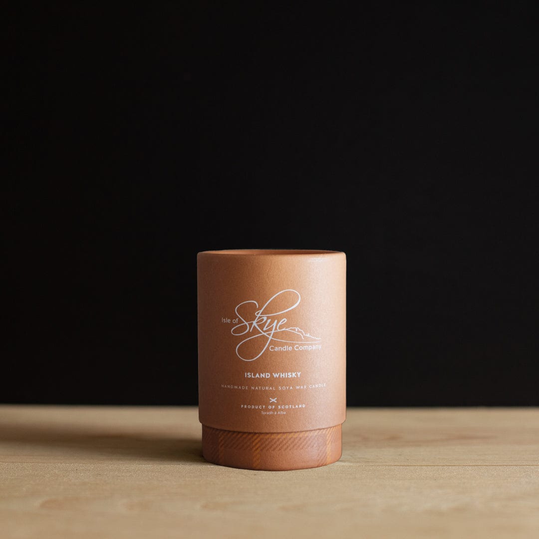 In this photo Isle of Skye Candle Island Whisky Mini Tumbler MoodCompanyNL