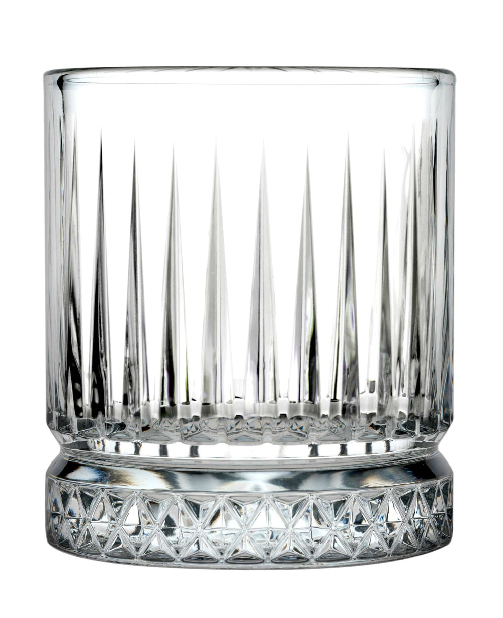 In this photo Maak je eigen Whisky 350ml Cadeauset met 2 Whiskyglazen - Snippers MoodCompanyNL