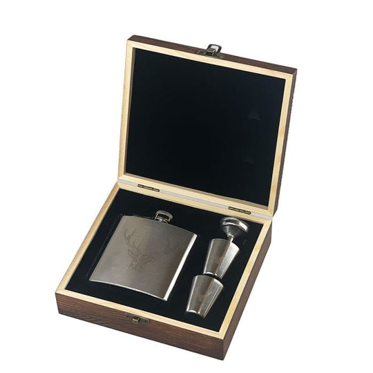 Selbrae House – Hip Flask Set – Metal Engraved – Stag Design - Mood4whisky